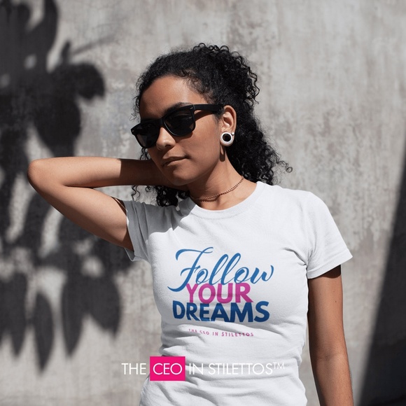 Follow Your Dreams T-Shirt - Picture 2 of 3